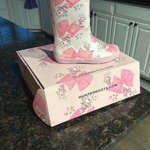 Hunter Kids Boots in Pink Floral